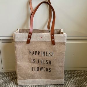 Apolis Market Tote in Natural-Long Handle-Like New